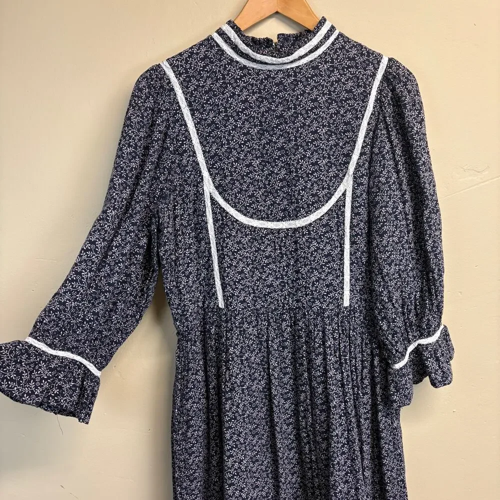 Anthropologie Meadows Amaryllis Blue White Floral Peasant Boho Dress Size 6 - Picture 4 of 7